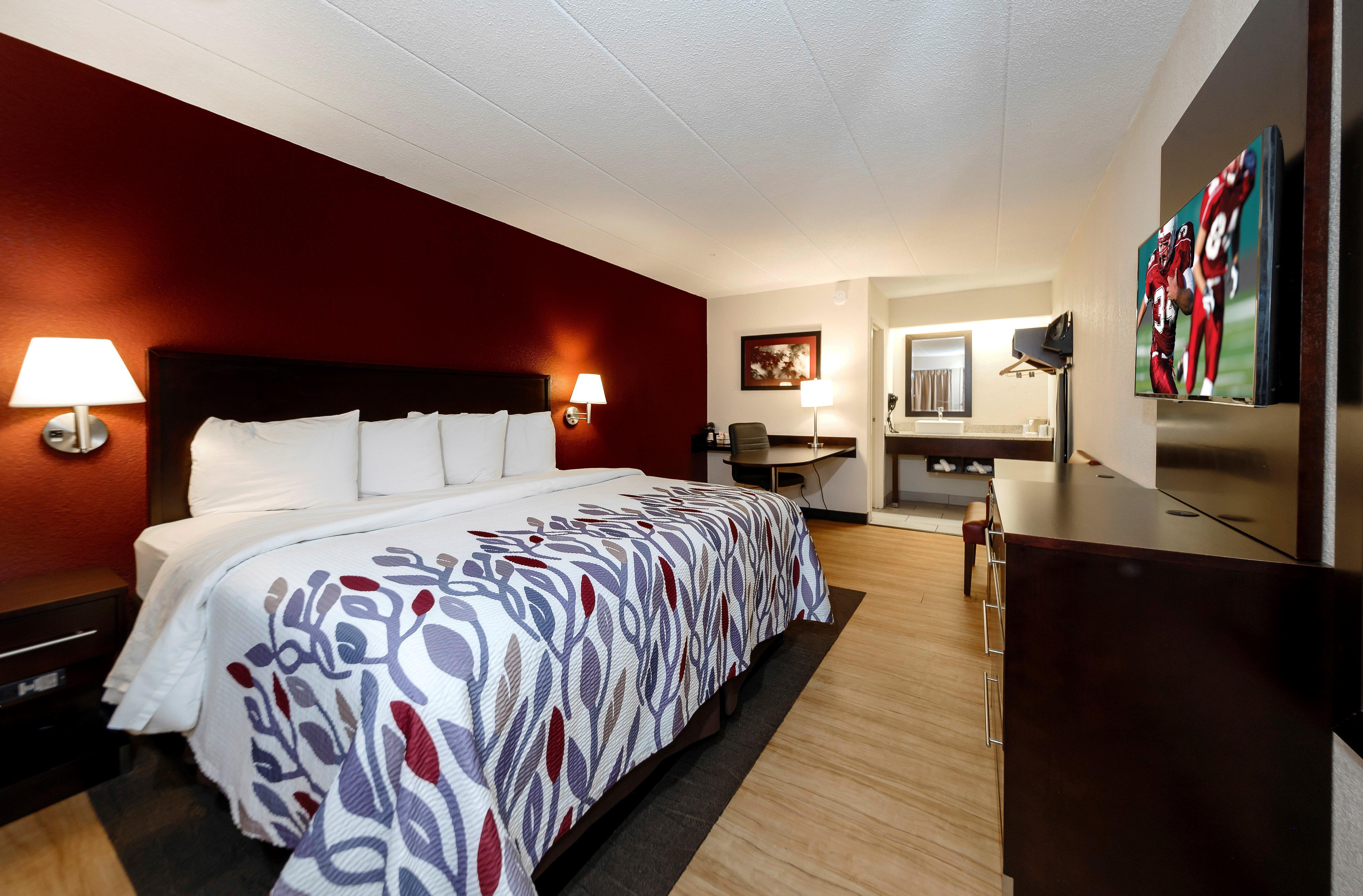 Red Roof Inn Lansing East - Msu Экстерьер фото